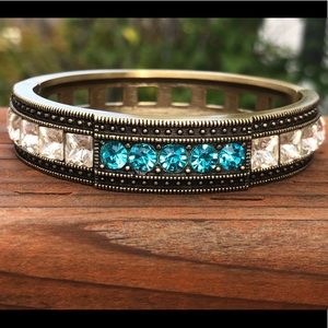 Heidi Daus 🆕 bangle spring hinge bracelet size Small